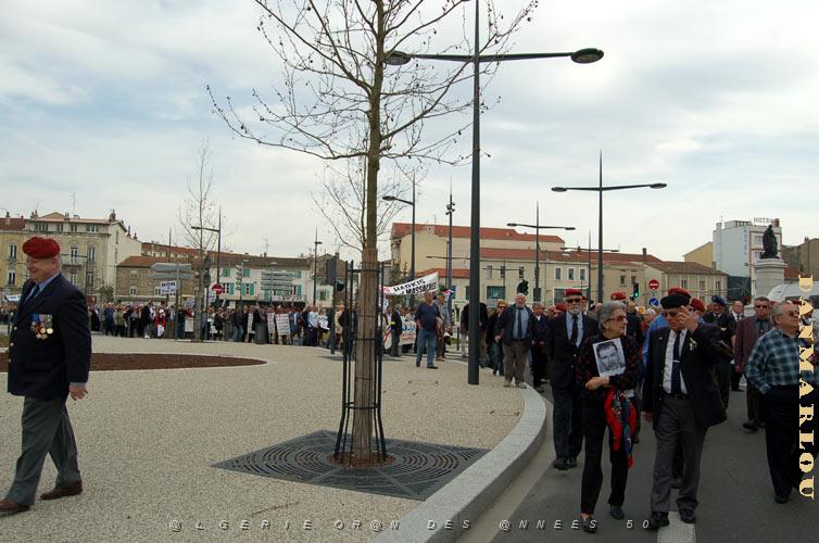 HC006 Defile3.jpg